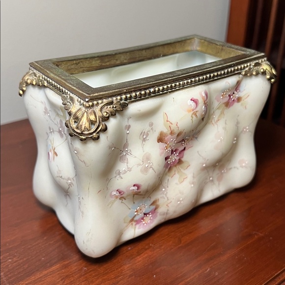 Antique Wavecrest CF Monroe Egg Crate Shape Ornate Handpainted Letter Holder Box - Picture 11 of 14